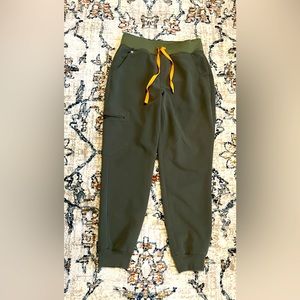 Zamora Jogger Pants Small/Petite*Worn only once, in a really good condition